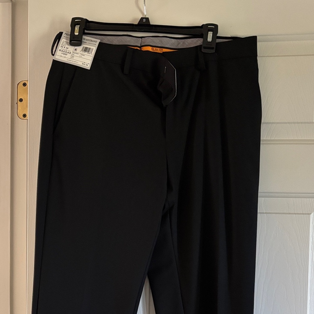 Haggar Classic Black MENS Dress Pants - NEW